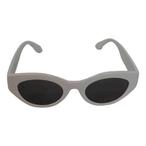 Petals & Peacock All Day Everyday White Meow Meow Cat Eyes Sunglasses - NEW - Picture 1 of 3
